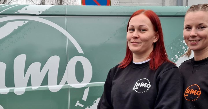 Lumopinnat Oy:n yrittäjät henkilökuvassa