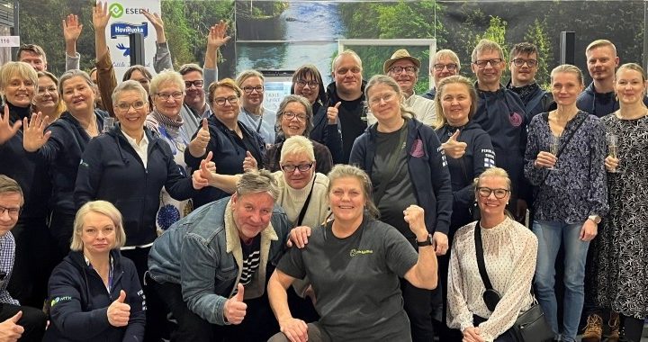 Suomen osaston väkeä Grüne Woche messuilla 2025.